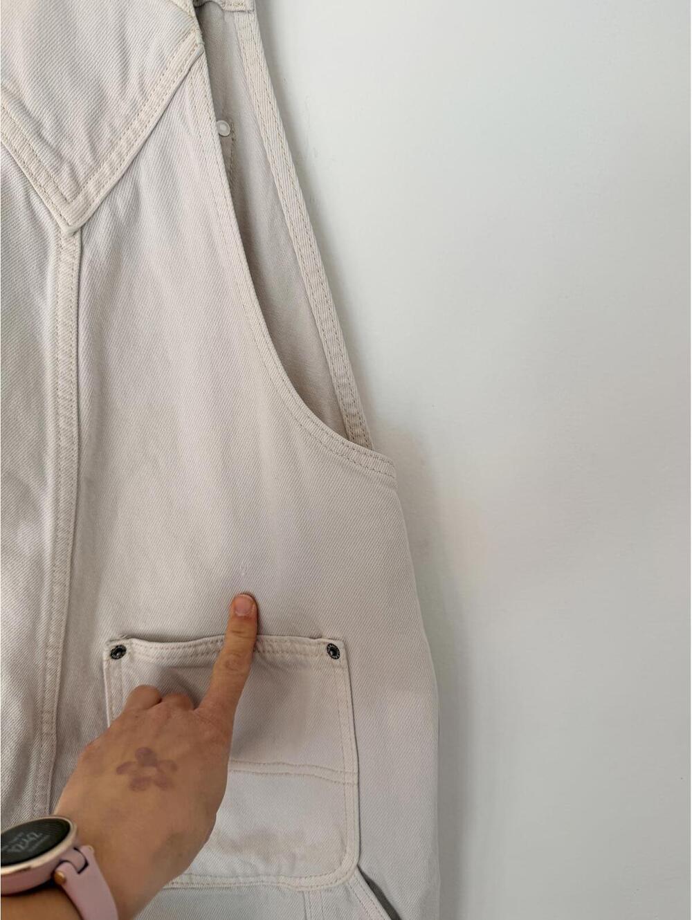 Old navy Light Beige Cotton Overalls with Adjustable Straps size 2 tall - Picture 4 of 5